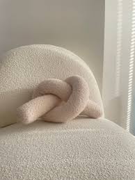 Inflame - Luxury Bouclé Knotted Cushion