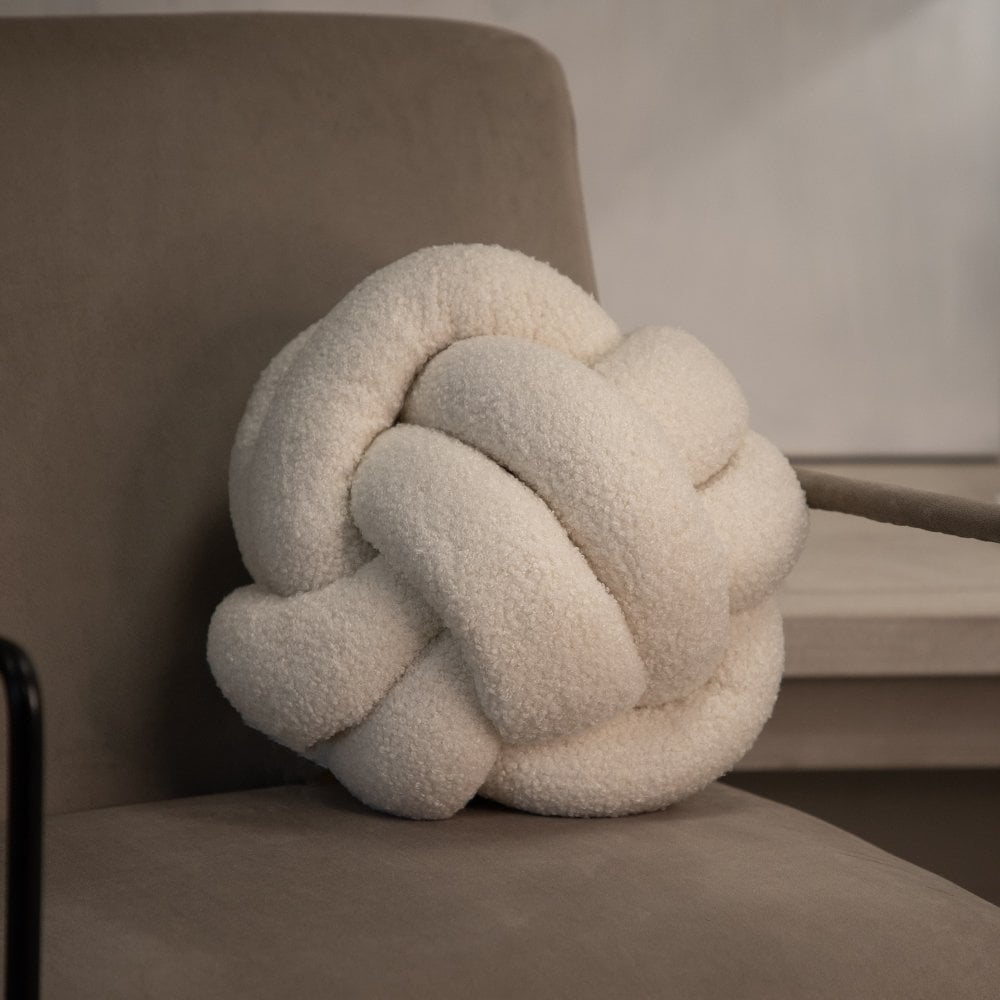 Luxury Bouclé Knitted Cushion – Soft Textured Cushion for Stylish UK Homes